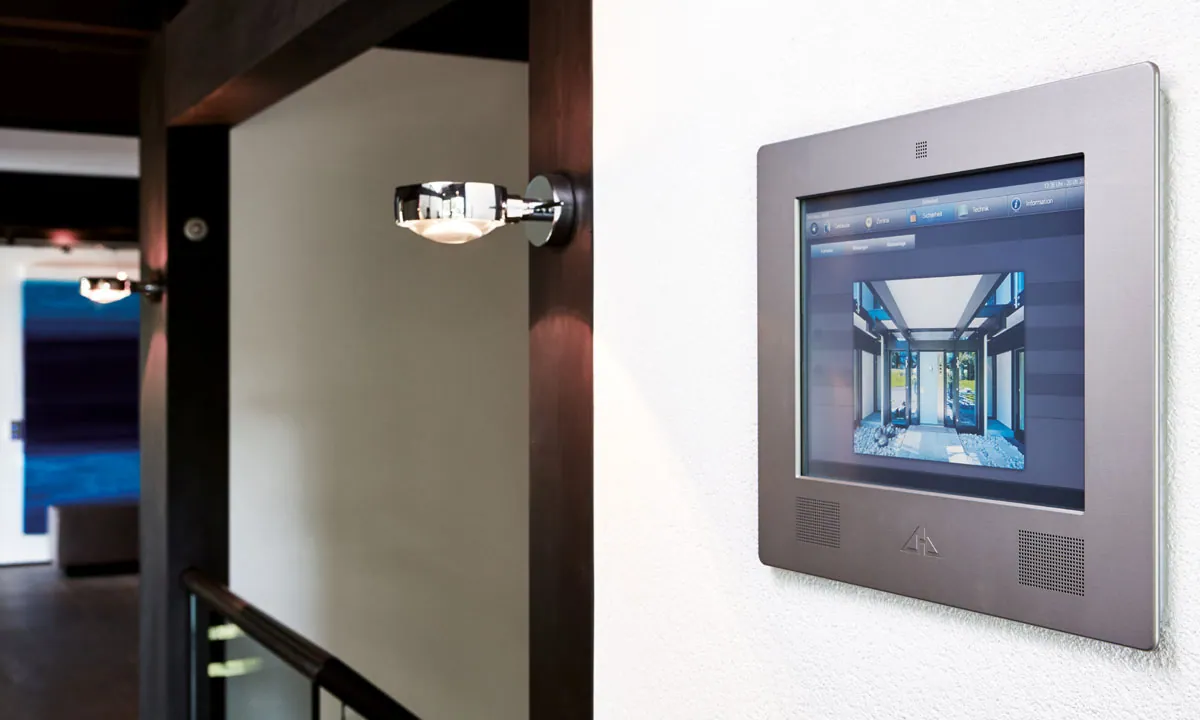 Qualität - Türsprechstation mit Smart-Home Panel &middot; Elektro Hornetz GmbH